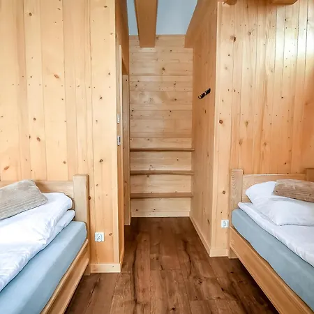 Jatka No 1 シャレー *