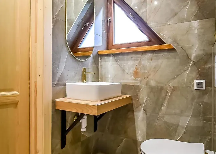 Jatka No 1 샬레 자코파네